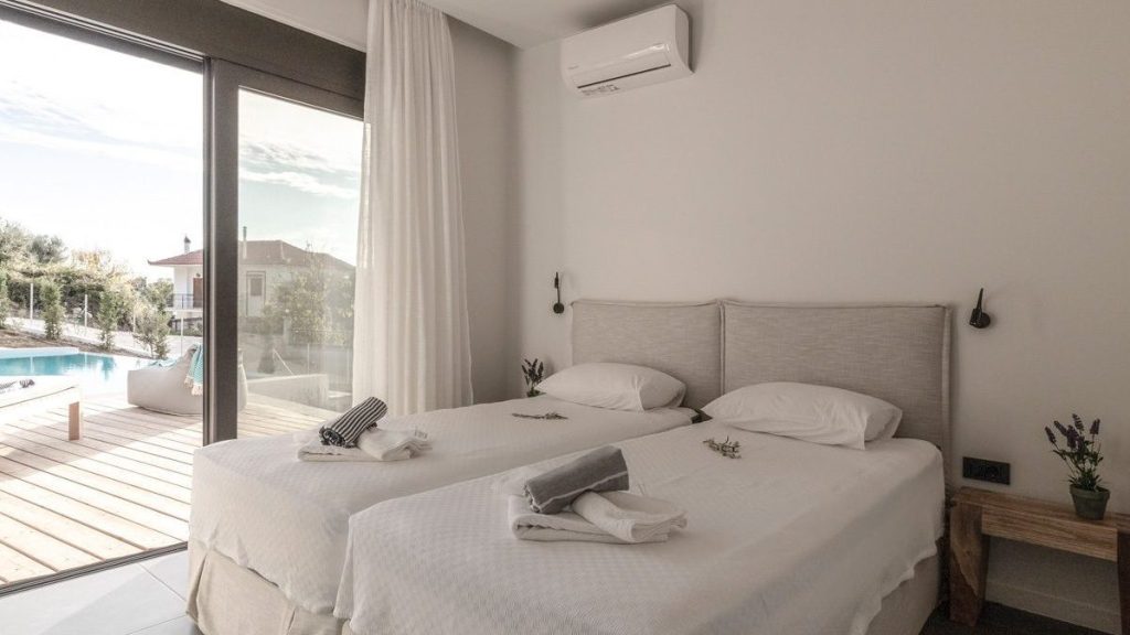 OIK63.4.1-GUESTBEDROOM-PANORAMA1 OIK63.4.1-GUESTBEDROOM-PANORAMA1